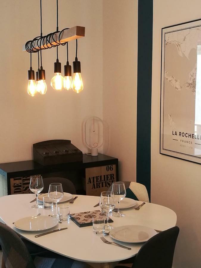 Apartamento The Clock House, 3 étoiles La Rochelle  Exterior foto
